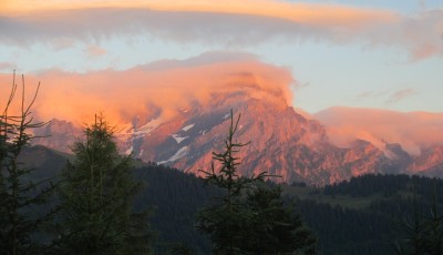 Grand Muveran, au coucher du soleil.